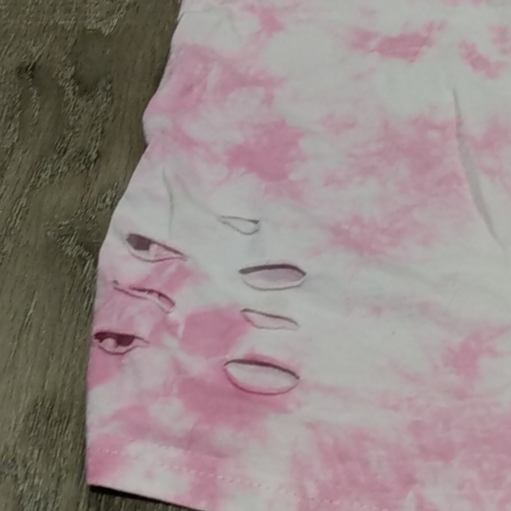Shirt - Picture 3 of 7